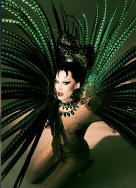 The Countess - opening Titanic & Fashion