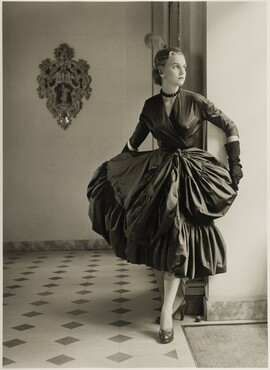 Couture in black - Designs by Cristóbal BalenciagaKunstmuseum den Haag,  NL24.09.2022 - 05.03.2023 