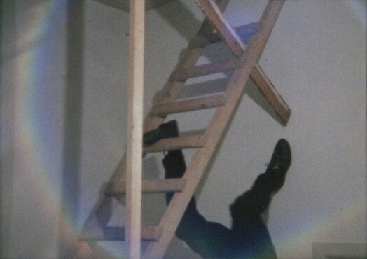 Jeroen Eisinga, De maatschappelijke ladder (still), 1996-2019