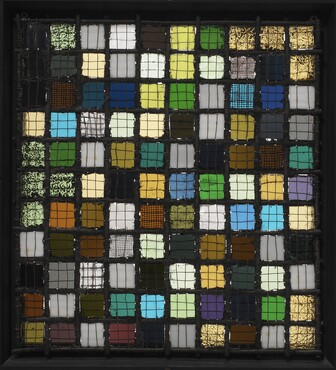 Josef Albers  Gitterbild (Rasterbeeld), ca. 1921  Glas, metaal en ijzerdraad  32,4 x 28,9 cm  The Josef and Anni Albers Foundation