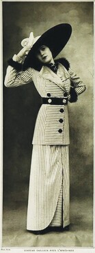 Mantelpak (‘Costume Tailleur pour l’après midi), januari 1912 in modetijdschrift Les Modes, gebruikt als basis voor filmkostuum Rose (Kate Winslet) in film Titanic (1997), Kunstmuseum Den Haag