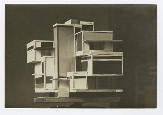 Theo Van Doesburg, Maquette van Maison d' Artiste, 1923, Collectie Het Nieuwe Instituut